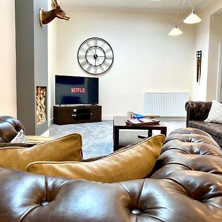 Serviced Accommodation Moray Lesmurdie House, Elgin - Free Parking, Free Wifi Kültér fotó