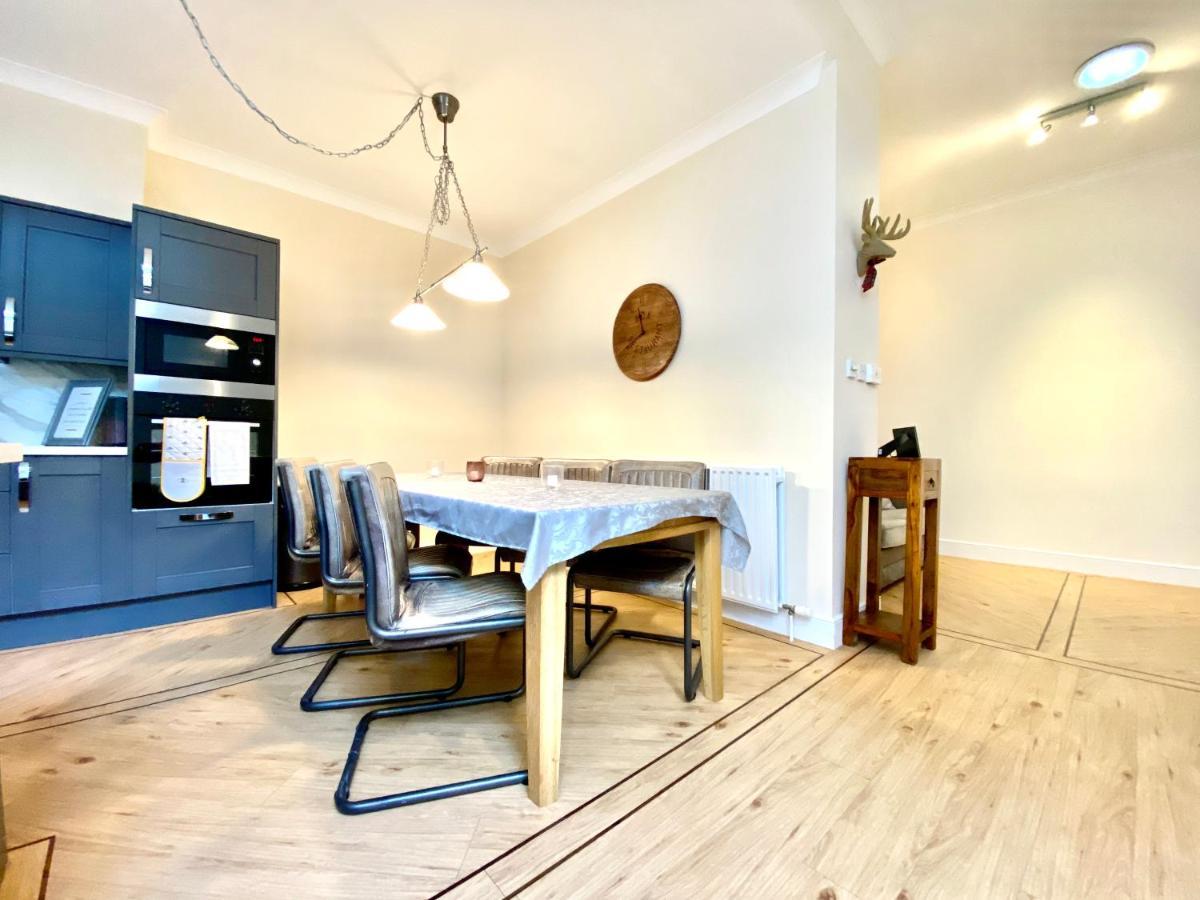 Serviced Accommodation Moray Lesmurdie House, Elgin - Free Parking, Free Wifi Kültér fotó