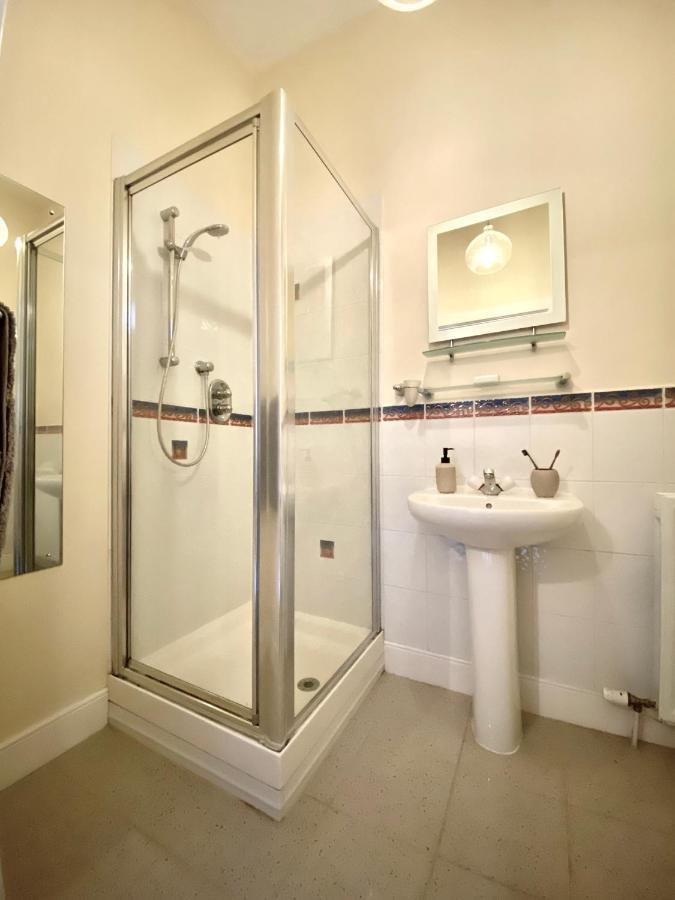 Serviced Accommodation Moray Lesmurdie House, Elgin - Free Parking, Free Wifi Kültér fotó